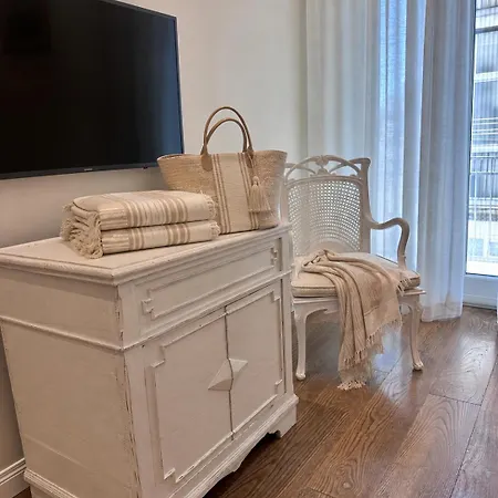 Maison Murat Elegant * バーリ
